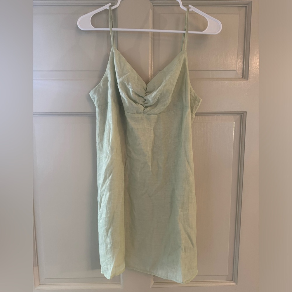 Light green dress